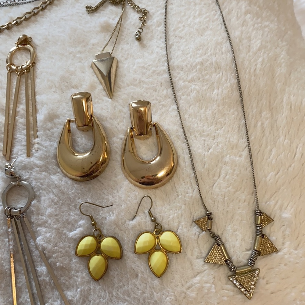 Jewelry Bundle - Picture 12 of 14
